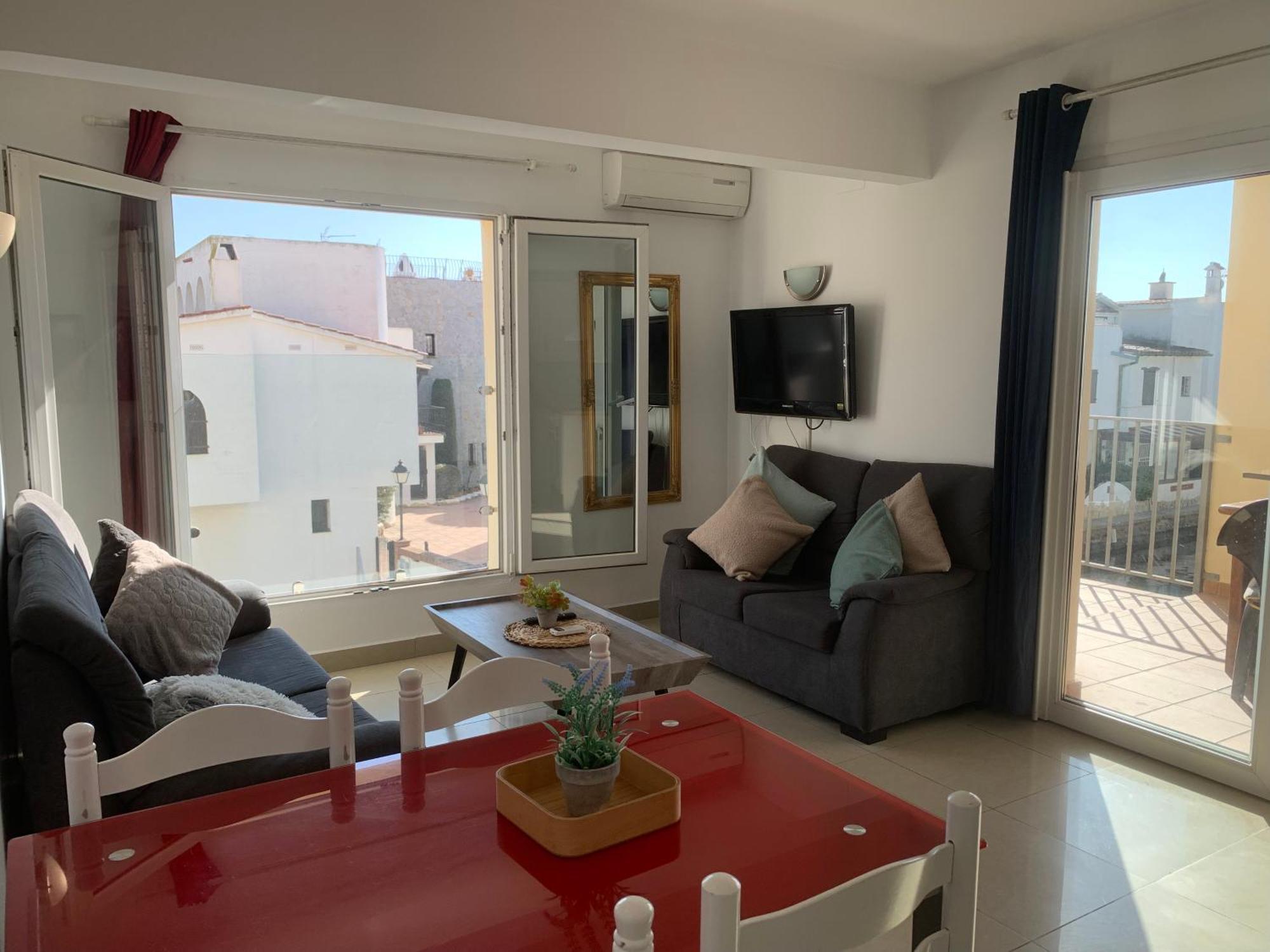 Waterside - Two Bedroom * Empuriabrava